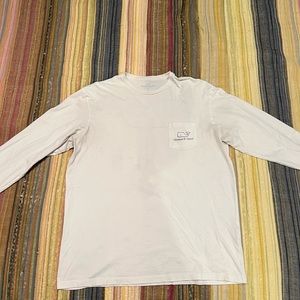 Vineyard Vine white shirt